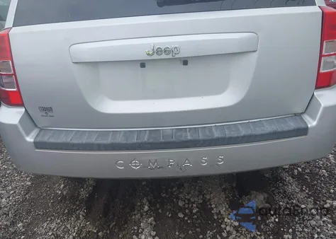 2010 Jeep Compass Sport from USA, damaged, VIN 1J4NT1FBXAD621049